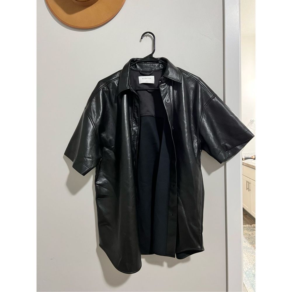 Babaton Women's Black Short Sleeve Vegan Leather Jacket Size M